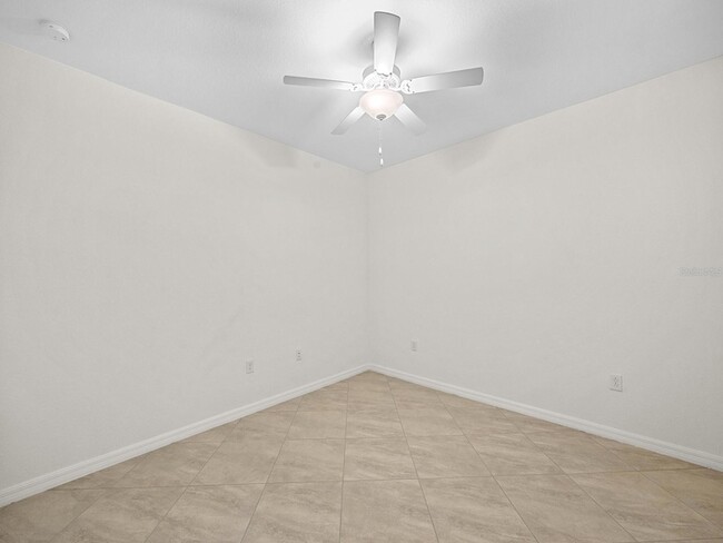 Building Photo - 5694 Palmer Cir