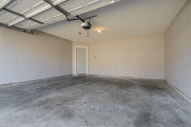 Building Photo - 3 br, 2.5 bath House - 7981 Marsha Woods D...