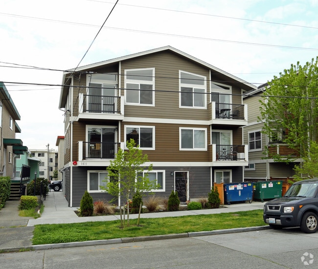 Primary Photo - 1431 NW 62nd St