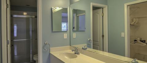 Building Photo - 15035 Sterling Oaks Dr