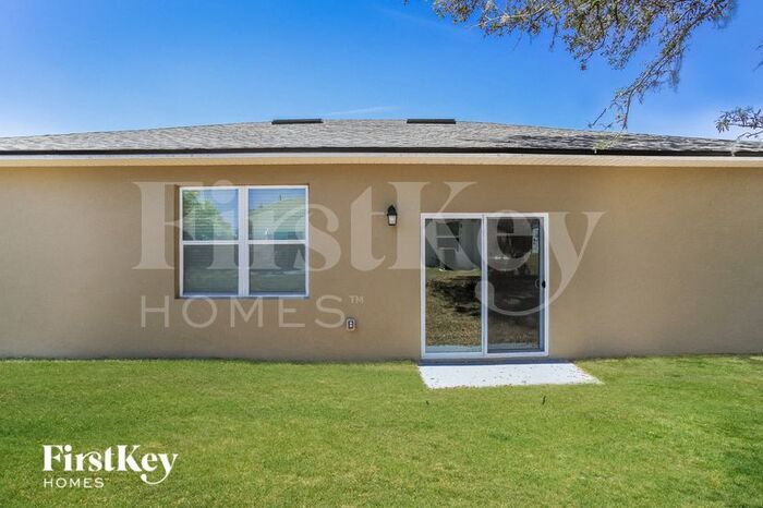 Building Photo - 813 Gila Way