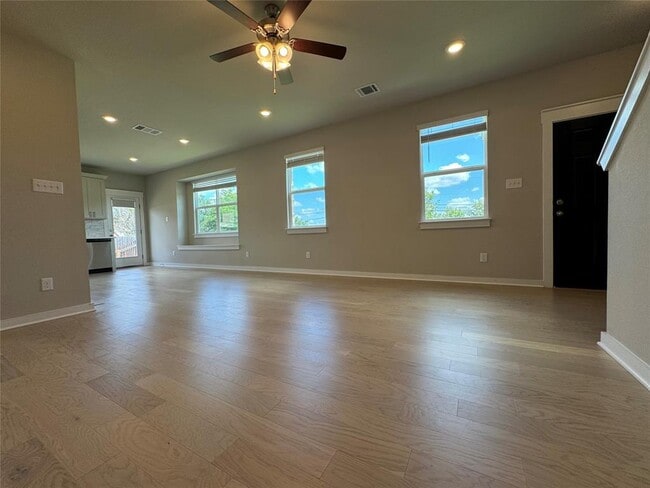 Building Photo - 17502 Bay Skipper Dr