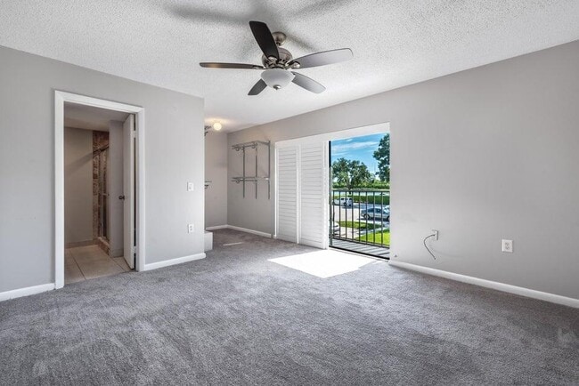 Building Photo - 117 1st Way