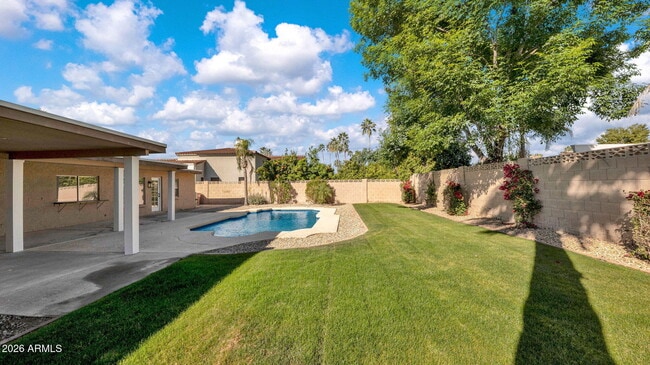 Building Photo - 8108 E Del Joya Dr