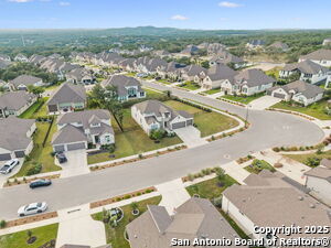 Building Photo - 462 Vamanos