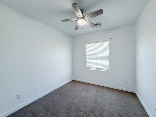 Building Photo - 3811 S 64th Dr