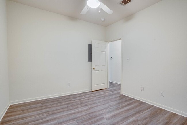 Building Photo - 307 Rawhide Loop