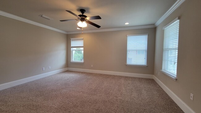 Building Photo - 107 Mosaic Oaks Cir