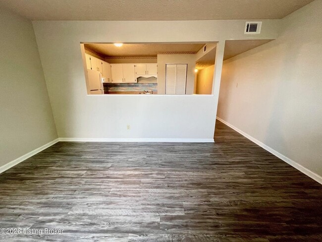 Building Photo - 3971 Scenic Trail