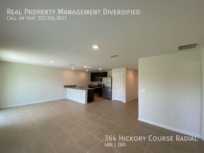 Building Photo - 364 Hickory Course Radial