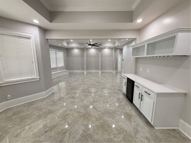 Building Photo - 1660 Briergate Dr