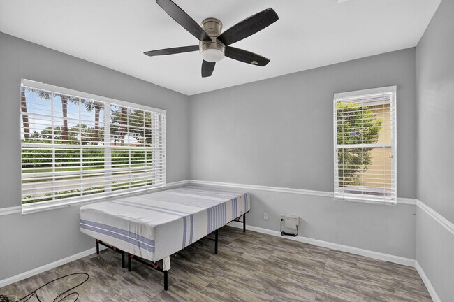 Building Photo - 208 Caribe Ct