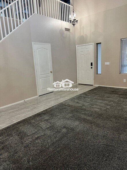 Building Photo - 7617 S 48th Ln