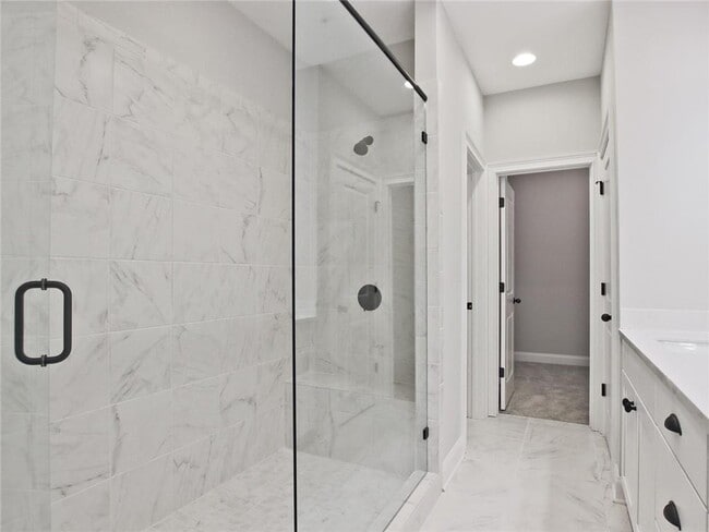 Building Photo - 6678 Sterling Dr