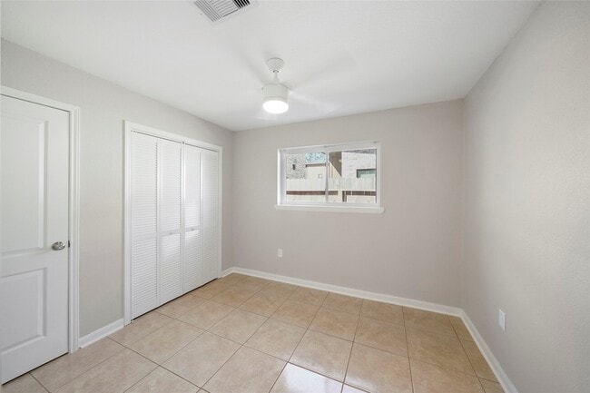 Building Photo - 2526 Appian Wy