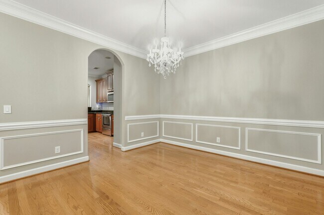 Building Photo - 218 Byron Dr