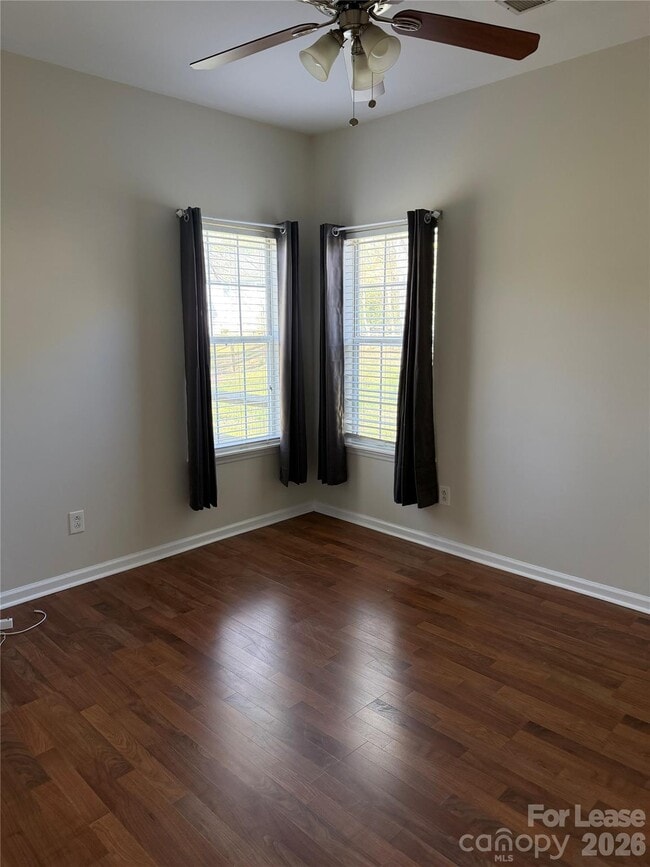 Building Photo - 8539 Albury Walk Ln