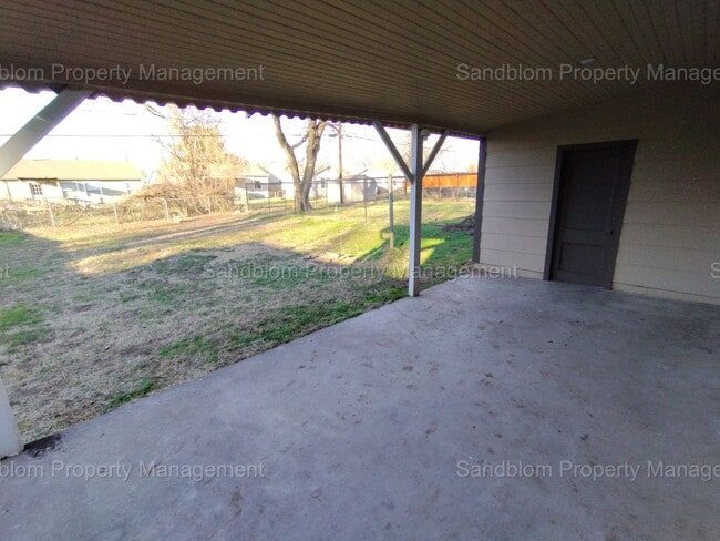 Building Photo - For Lease | Brookside | $1250 Rent