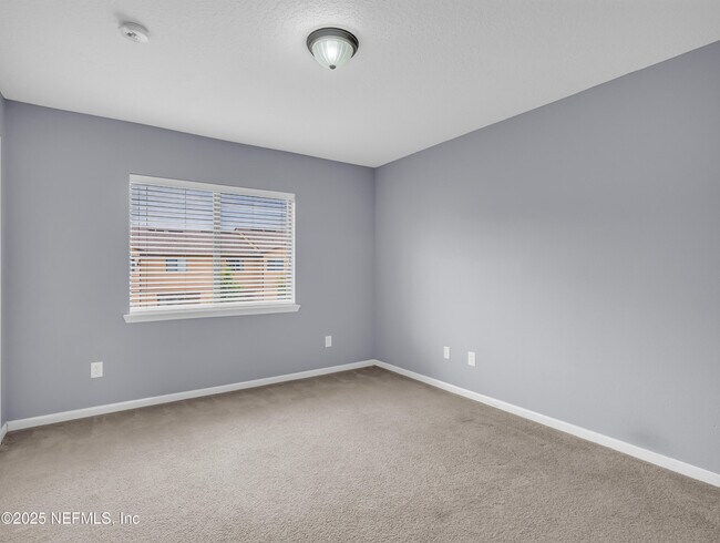 Building Photo - 422 Cabernet Pl