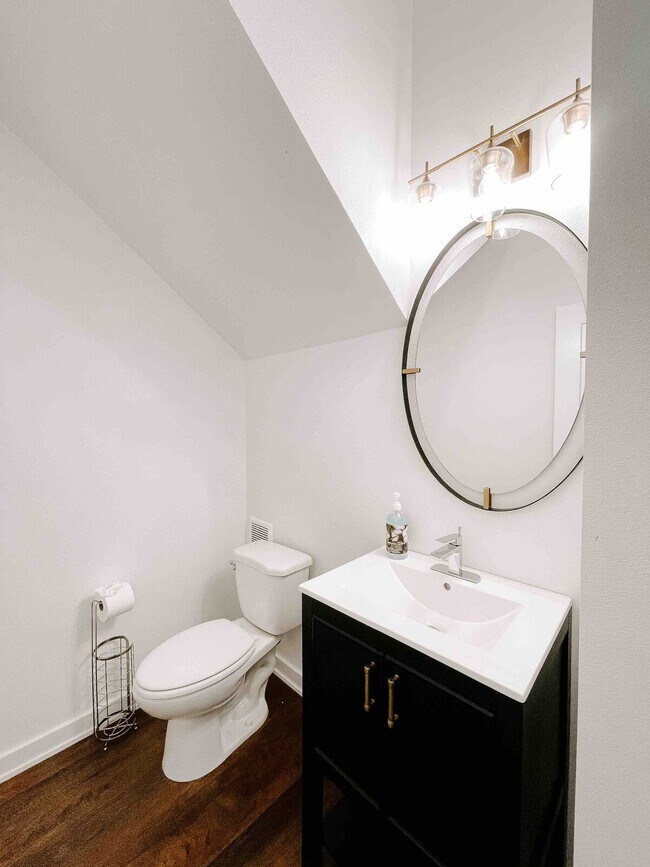 Building Photo - 2115 Loretta Parker Lane
