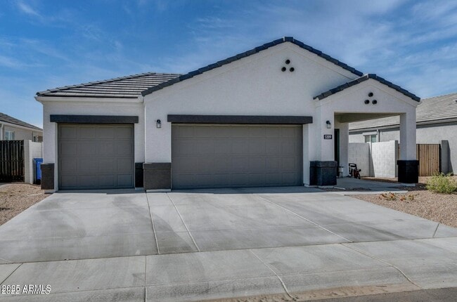 Primary Photo - 5209 W San Gabriel Ave