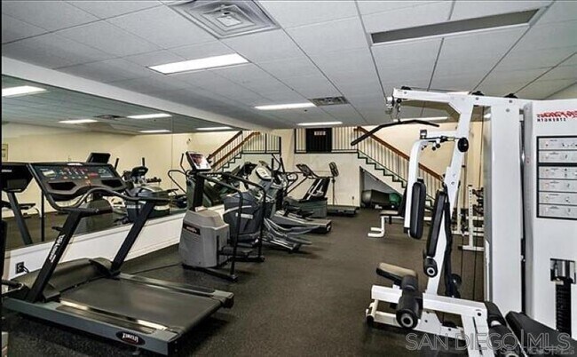 Building Photo - 5865 Friars Rd