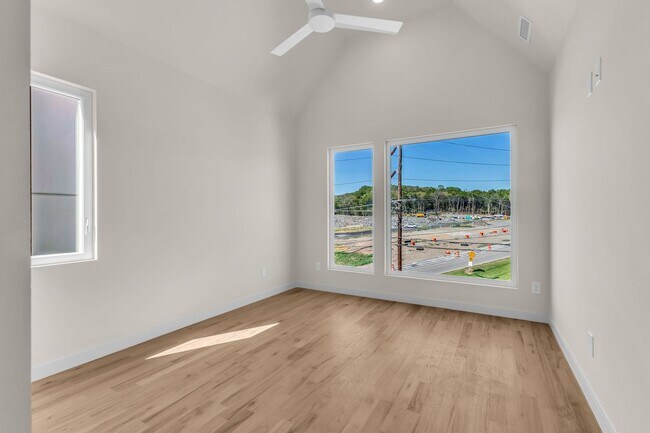 Building Photo - Amazing New Construction in North Nashville!