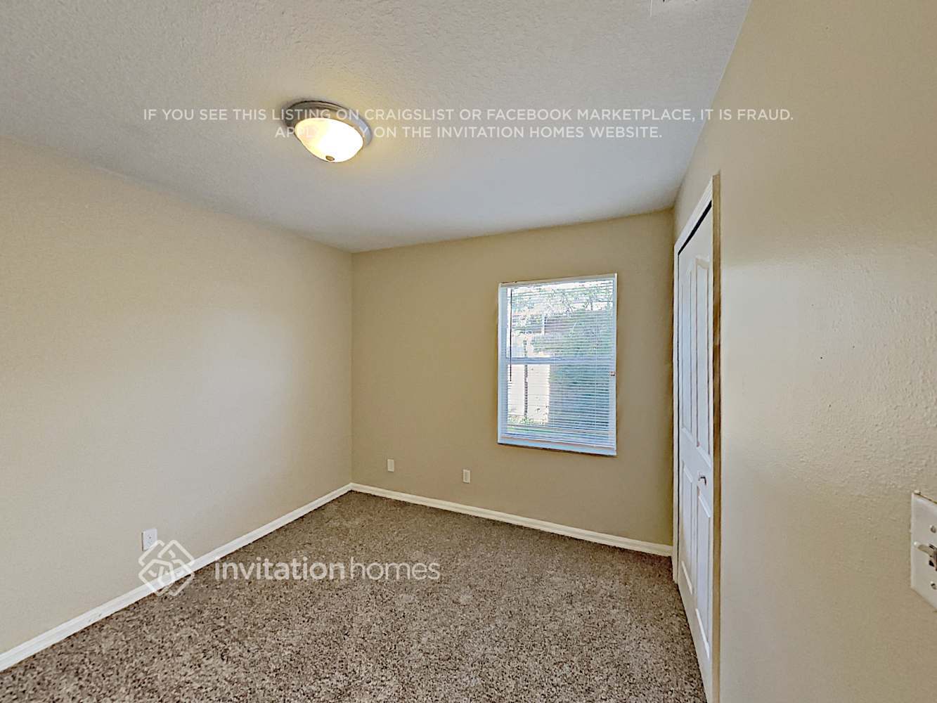 Building Photo - 4800 Miramar St