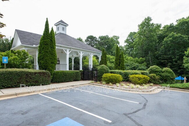 Building Photo - 1214 Charleston Ct