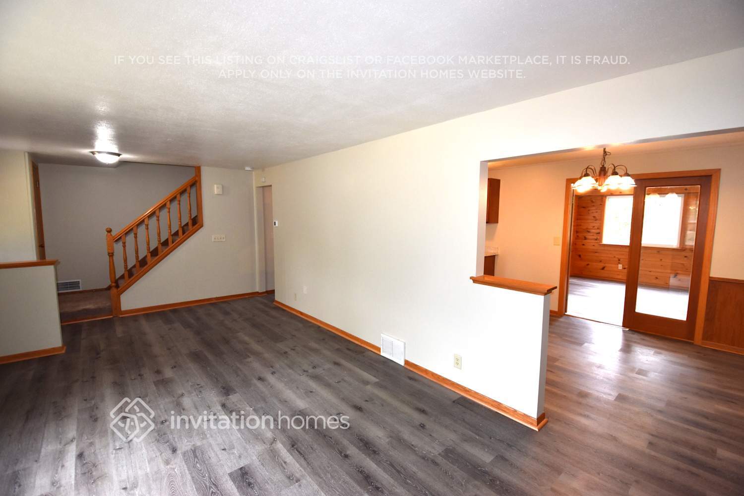 Building Photo - 8285 Hyde Ct S