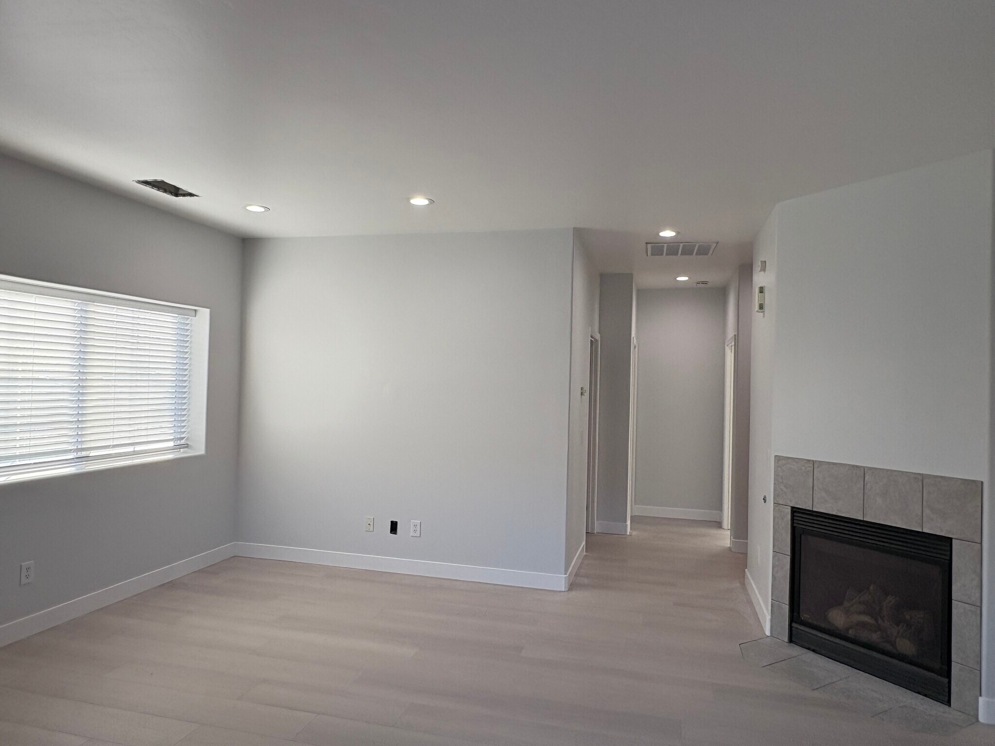 Building Photo - 615 Blue Mountain Way