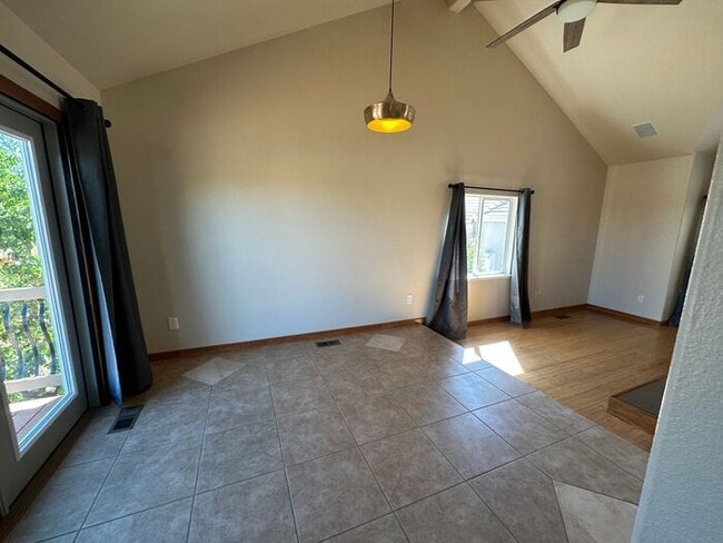 Building Photo - 2860 Brittania Ct