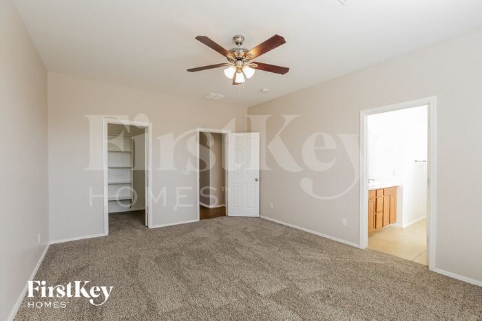 Building Photo - 2155 W Desert Seasons Dr