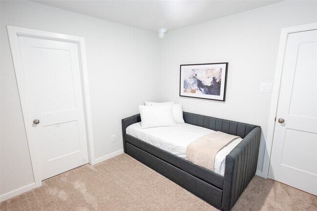 Building Photo - 211 Brazen Forest Trl