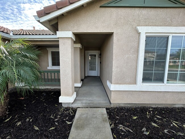 Building Photo - What are you waiting for?