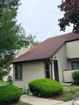 Building Photo - 159 N Terrace Ave