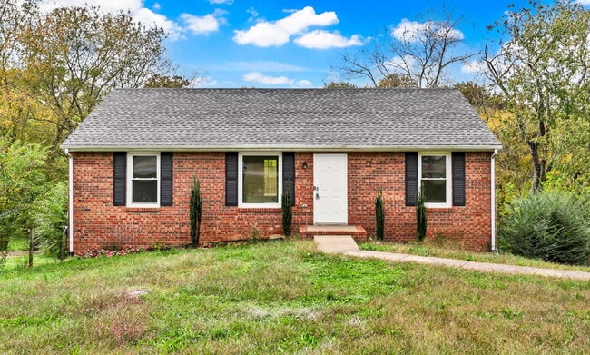 Primary Photo - 3 Bedroom and 2 Bathroom with Finished Basement near Fort Campbell