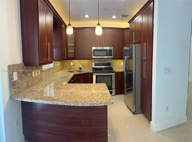 Building Photo - 12562 SW 125th Terrace