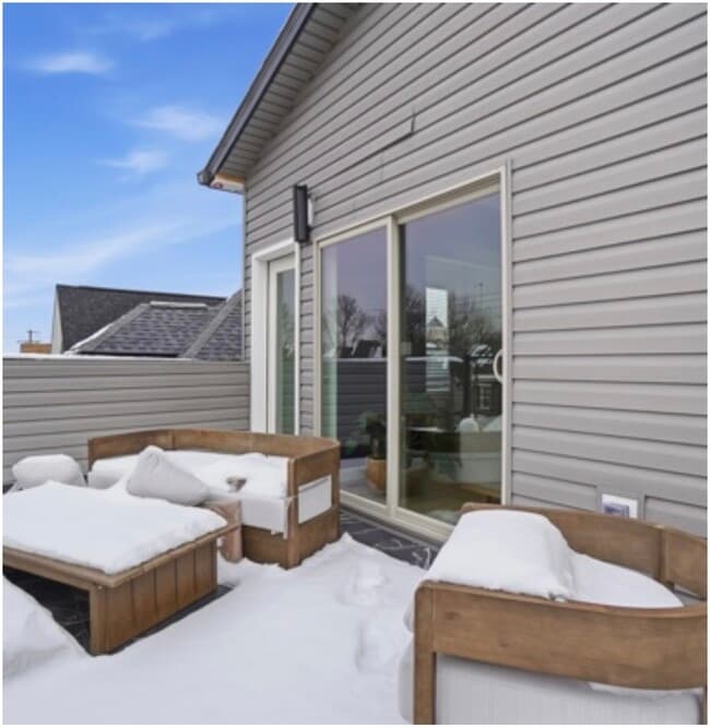 Building Photo - 408 St Clair Ave