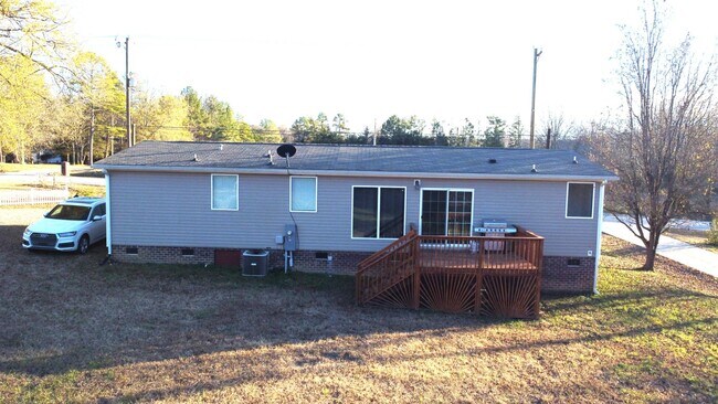 Building Photo - 7708 Waxhaw Hwy