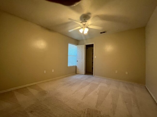 Building Photo - 314 N Clinton Ave