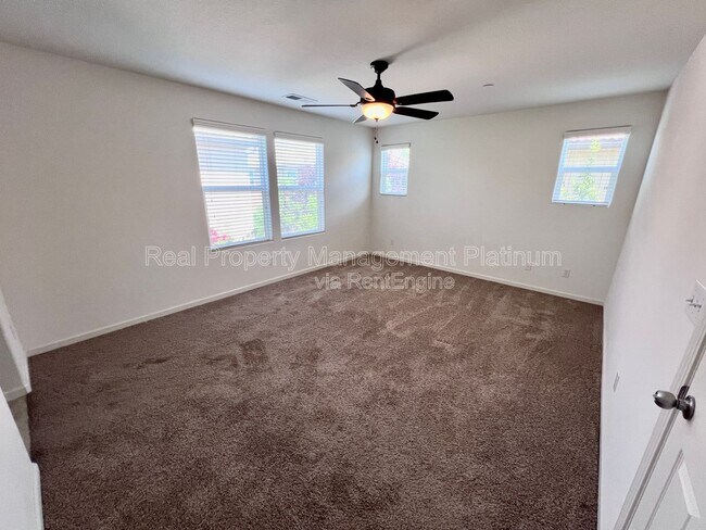 Building Photo - 1484 Mosaic Way