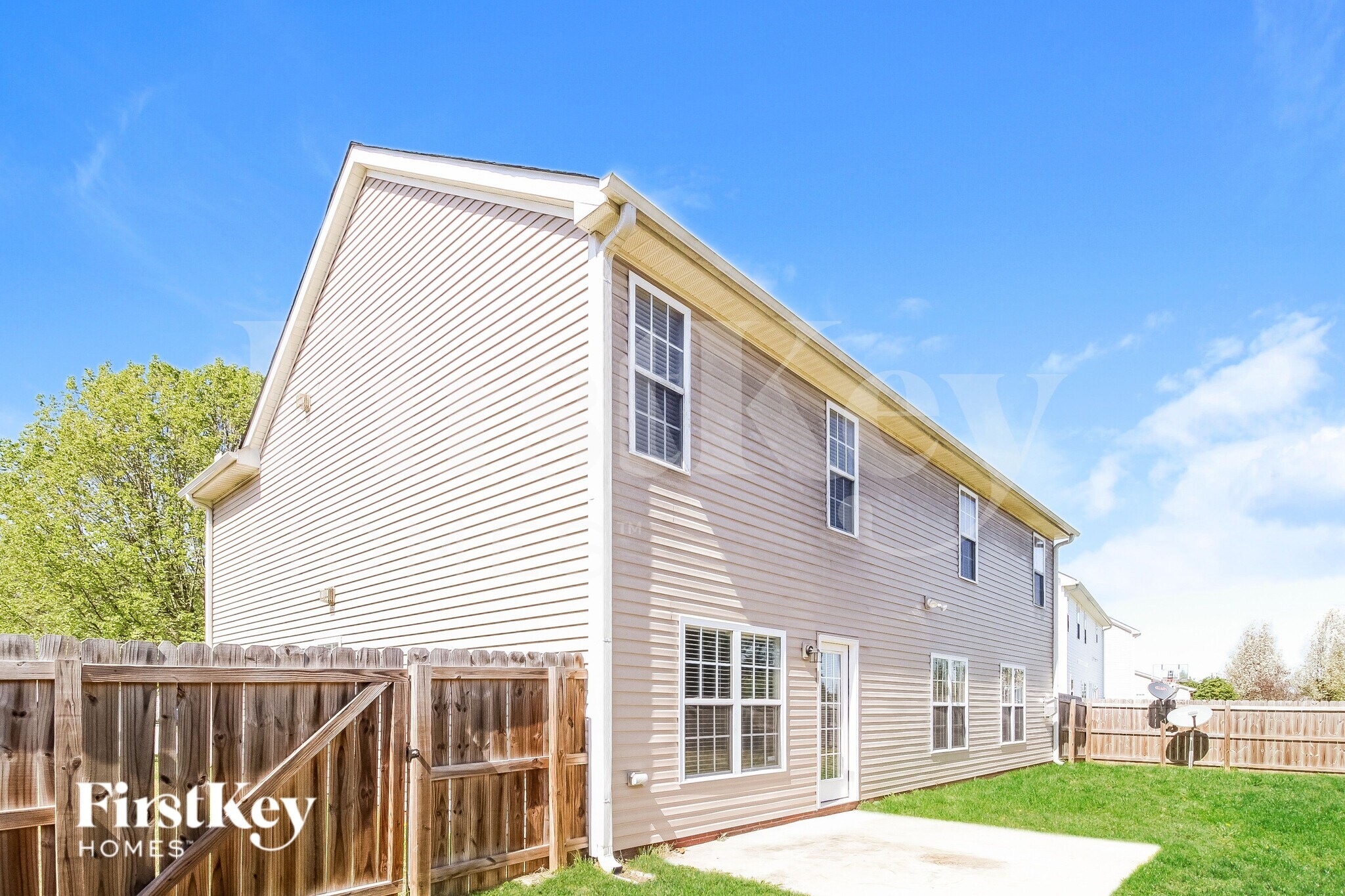 Building Photo - 4621 River Gate Dr