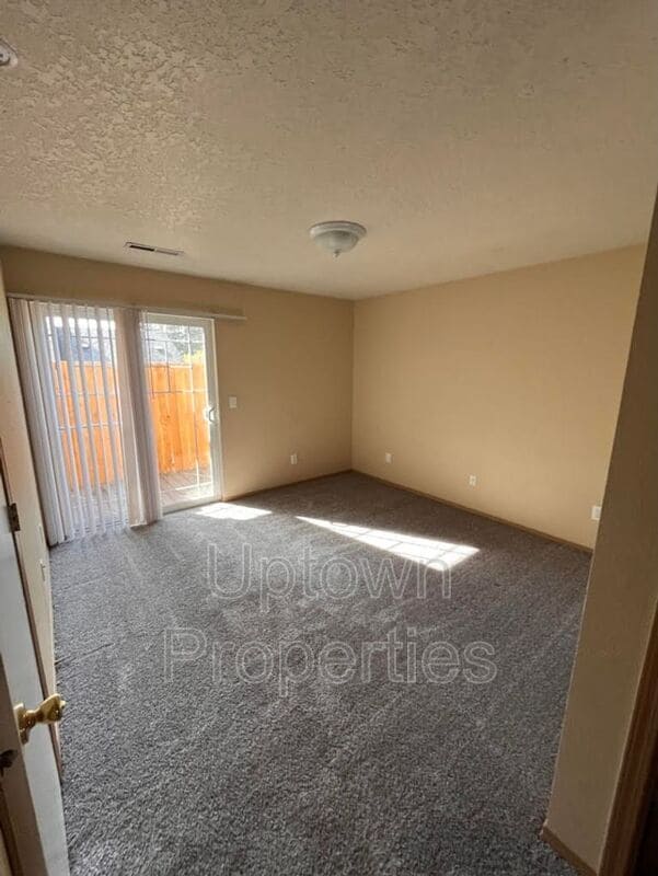 Building Photo - 14194 SE Summerfield Loop