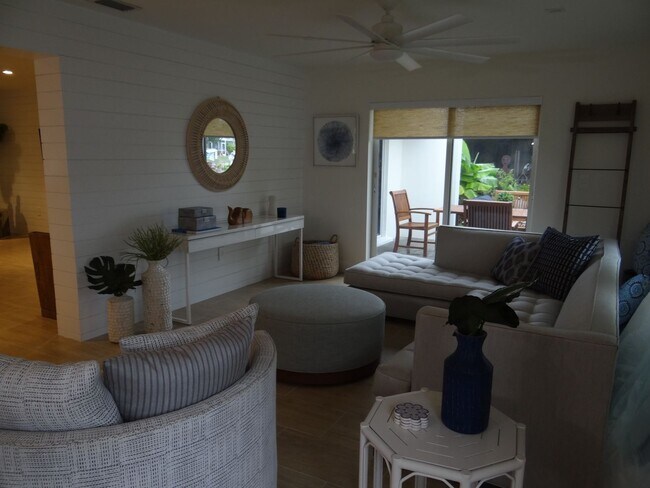 Building Photo - AVAILABLE SEASON 2027   PUNTA GORDA ISLES  SALTWATER FRONT HOME $5000