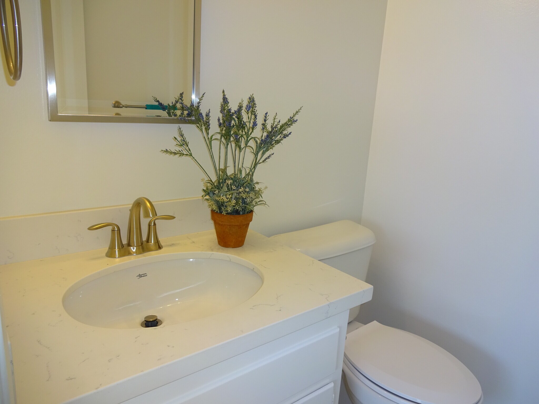 Master bathroom - 841 W 25th St