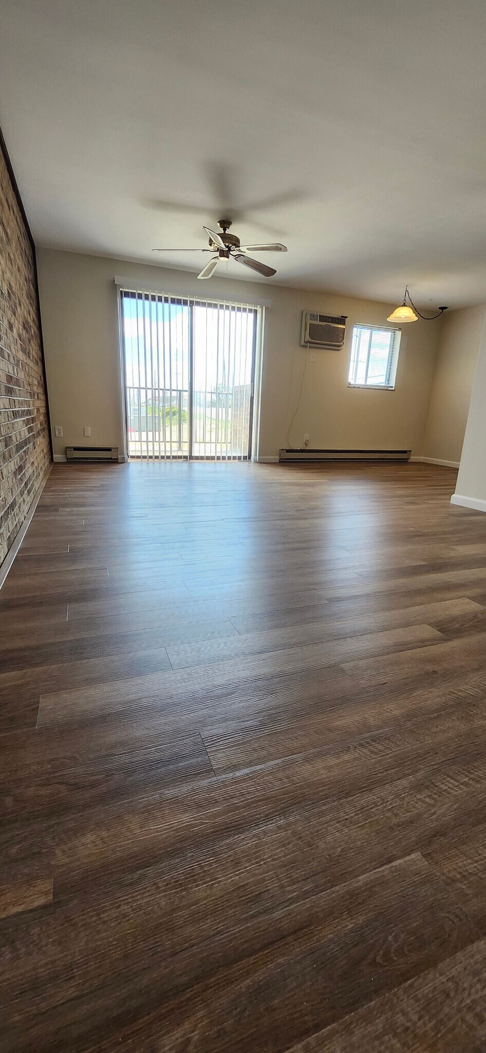 Living Room - 5208 Belclare Rd
