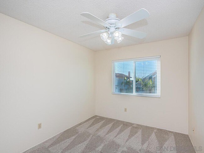Building Photo - 11331 Penanova St