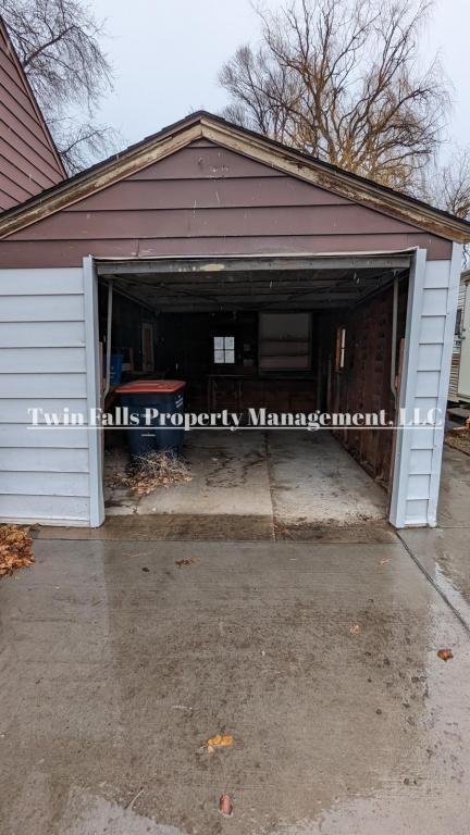 Building Photo - 1741 Heyburn Ave E