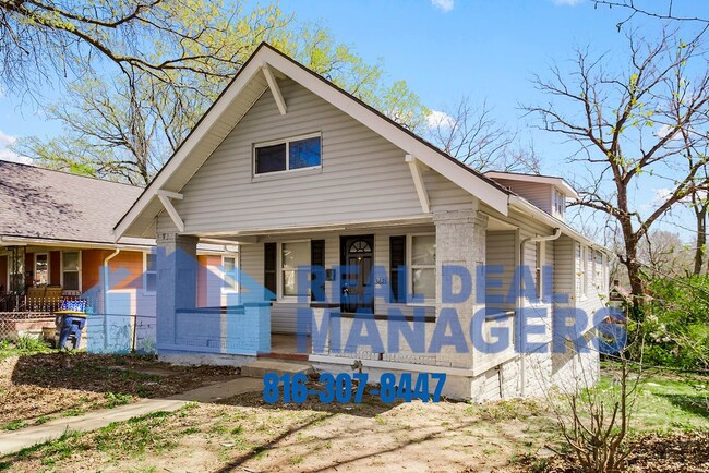 Building Photo - 5-Bedroom Home in Kansas City, MO Ready fo...